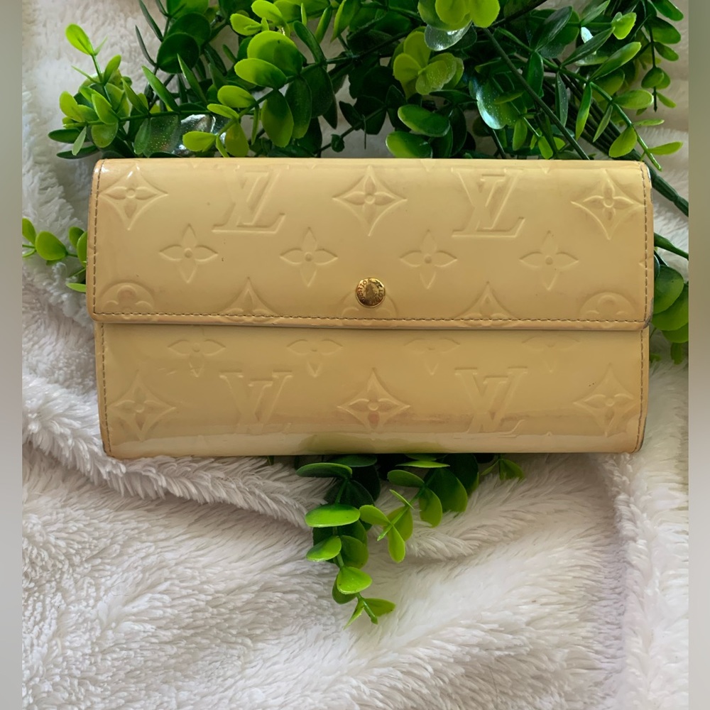 Louis Vuitton Monogram Vernis Portefeuille Sarah M91466 Long Wallet Unisex